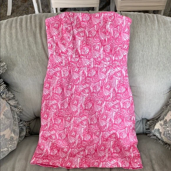 vineyard vines strapless dress | Dresses | Vineyard Vines Womens 8 White Blue Pink Floral Cotton Zip The soft satin feel of this dress will have you feeling extra elegant and ready to take on the night! Women Printed Heritage Patchwork Strapless